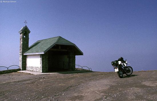 �1987-04 02