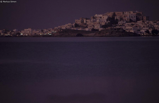 naxos stadt bei nacht
